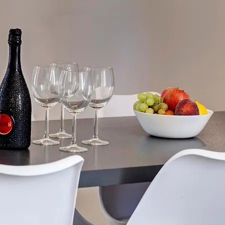 Apartment Landino By Mamo Florenz